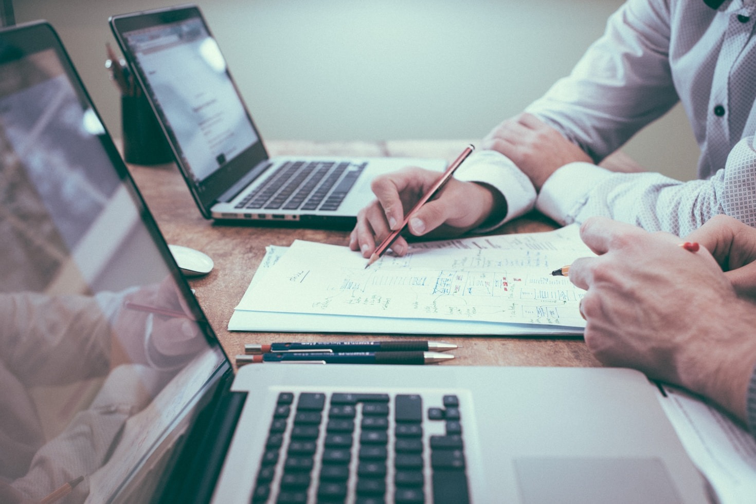 How to Choose the Right Research Consultancy
